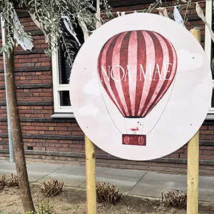 Tuinbord geboorte