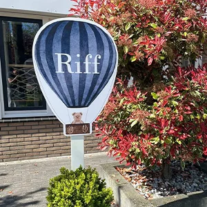 Tuinbord geboorte
